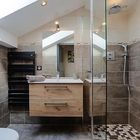 Chalet Les 4 Saisons - Ski, Parking Et Jardin *